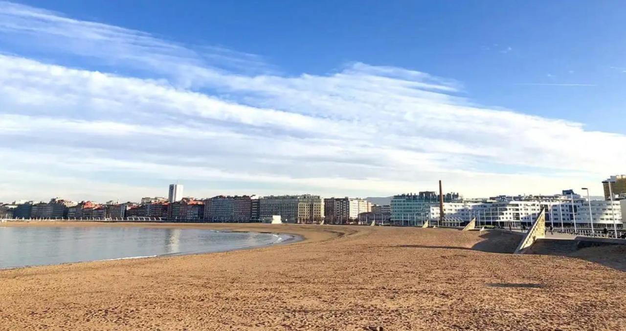 Apto. Vista Playa Poniente Gijón Buitenkant foto